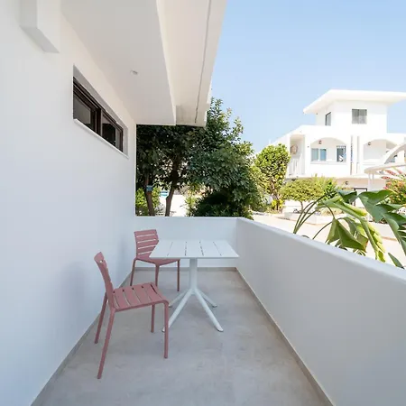 Apartament Paloma Seaesta *